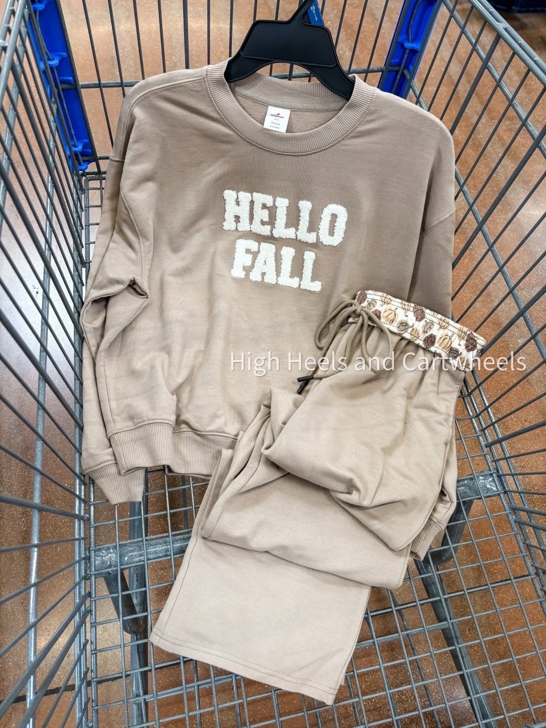 Walmart dropped the cutest fall lounge set