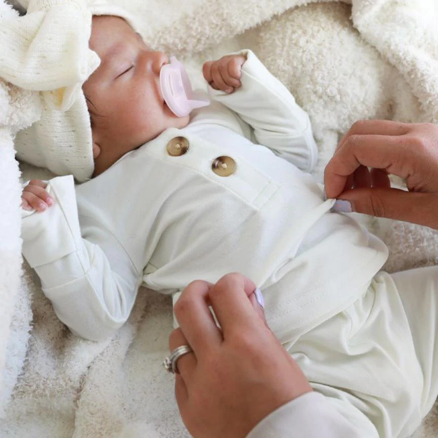 2pc Bamboo Button Top & Bottom | Caden Lane