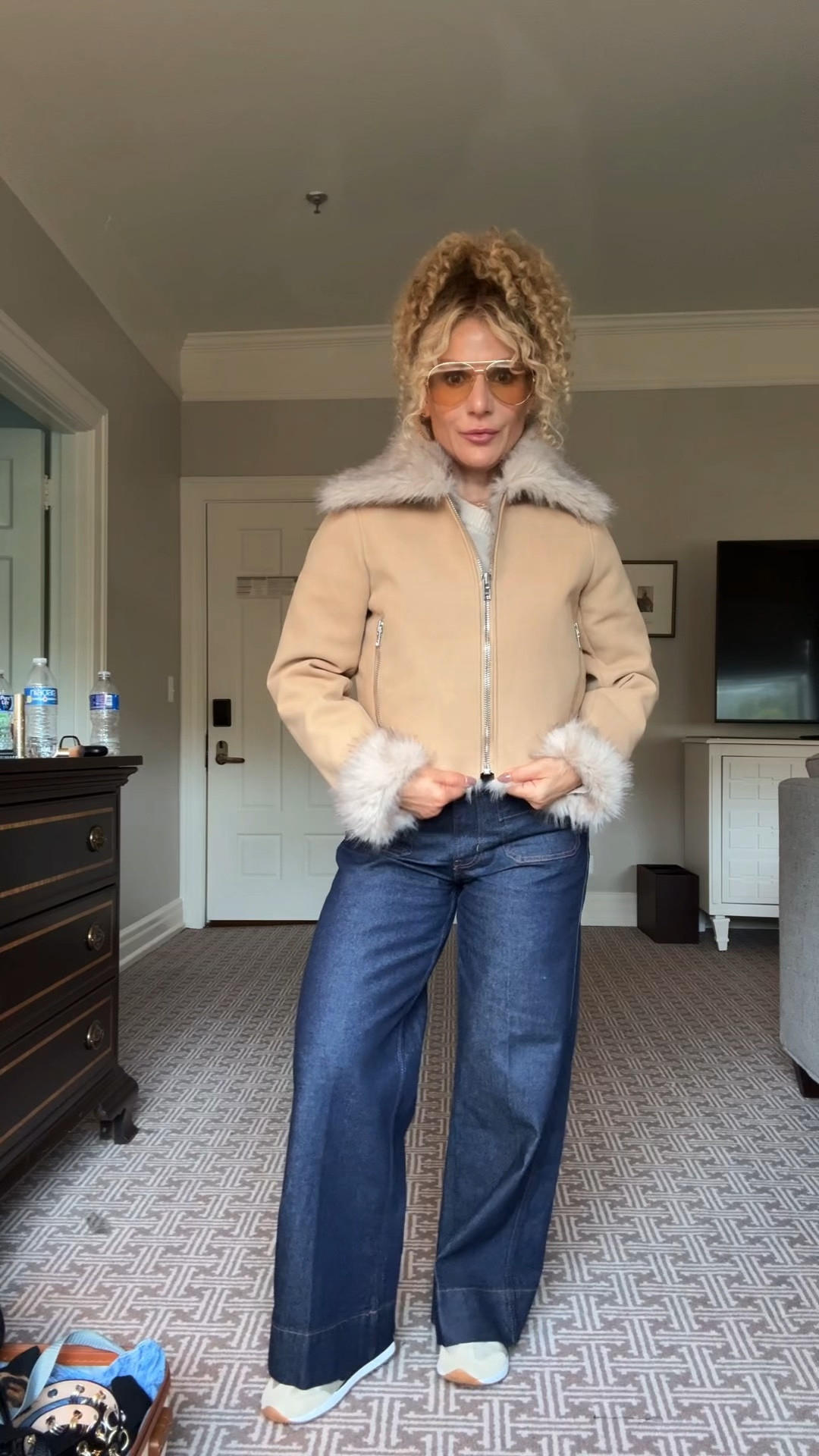 I had to grab this adorable, cozy jacket for Fall!!! Suede, faux fur collar. So good.

#LTKStyleTip #LTKSeasonal #LTKOver40