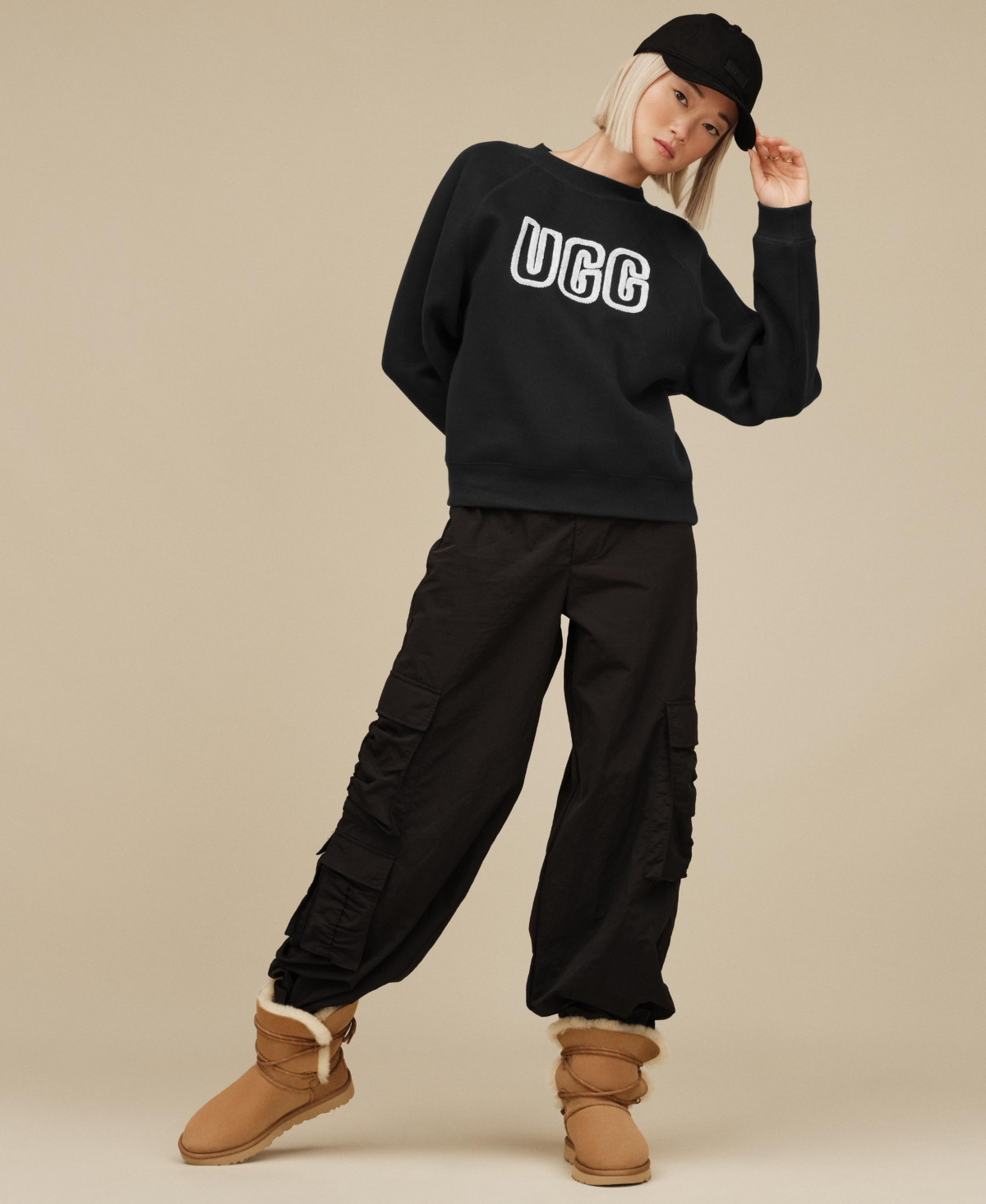 Ugg Women's Logo Long Sleeve Sweatshirt - Black | Macy's