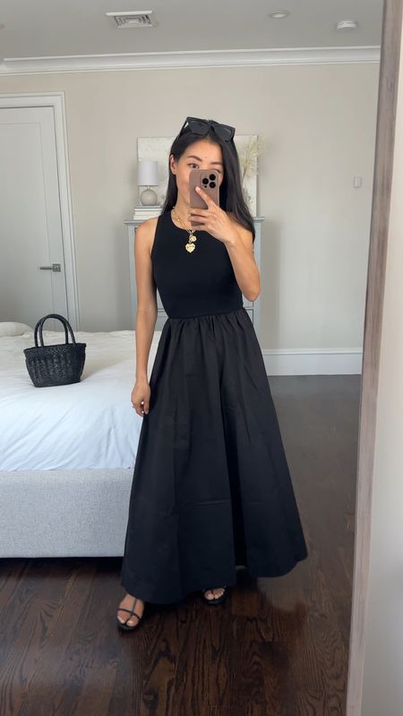 Easy flattering summer maxi dress, nice for everyday or vacation, dress it up with a belt and kitten heel sandals 

• Xs is petite friendly, rib top with a flared A line skirt. Black, striped and other colors 


@Nordstrom #NordstromPartner 

#LTKtravel #LTKfindsunder100 

#LTKSeasonal