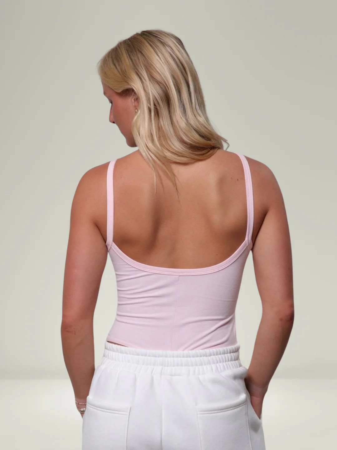 SOLEIL TANK | ÉLEVÉ
