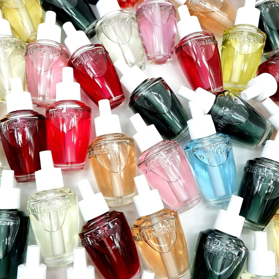 Bath and Body Works 3-Pack Wallflowers Fragrance Refills (Assorted Mystery Scents, Flat Bottom) | Amazon (US)