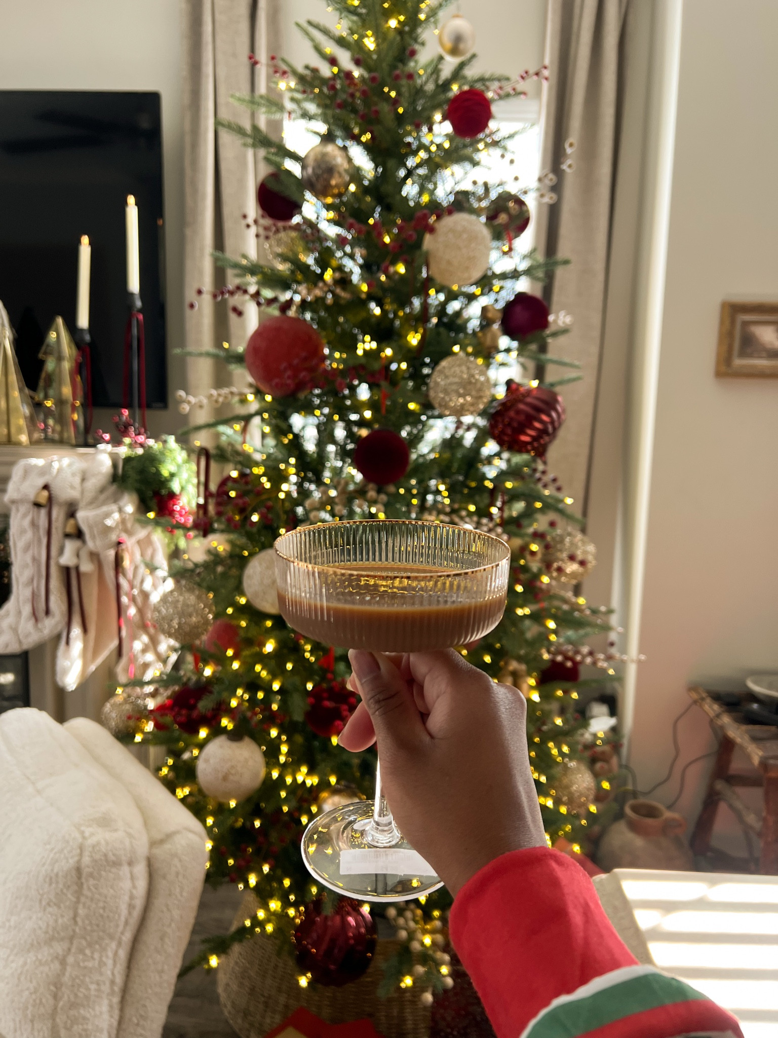 These glasses are from Ross but I did found some similar ones at Amazon ✨

#LTKHoliday #LTKHome #LTKSeasonal