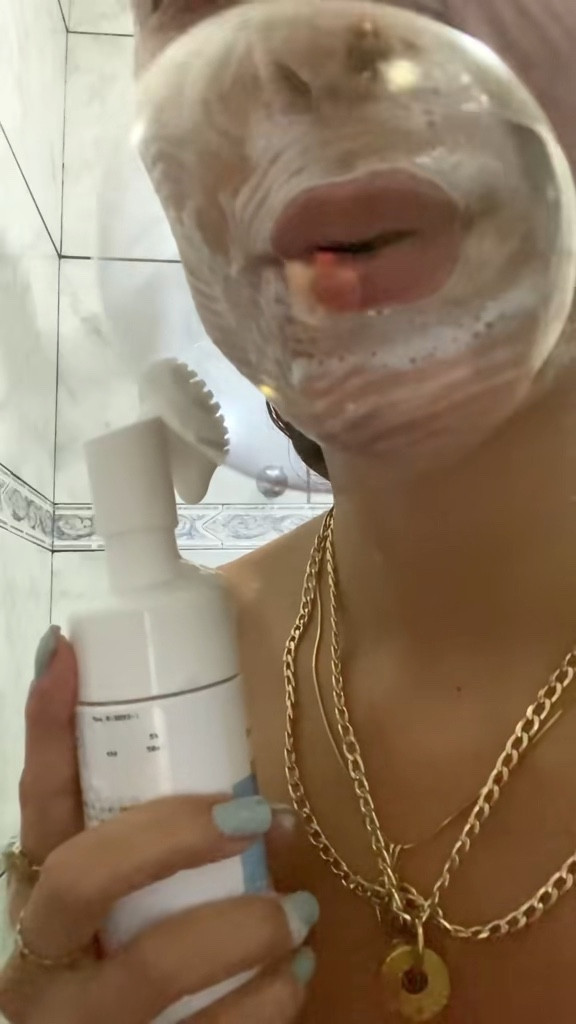 GRWM - shower, hair + skincare 
Vídeo satisfatório né 😮‍💨

Todos os produtos estão marcados,e  já vai cair direto no site oficial de cada. Aproveite os cupons de descontos 🤌🏻

#LTKsalealert #LTKbrasil #LTKbeauty