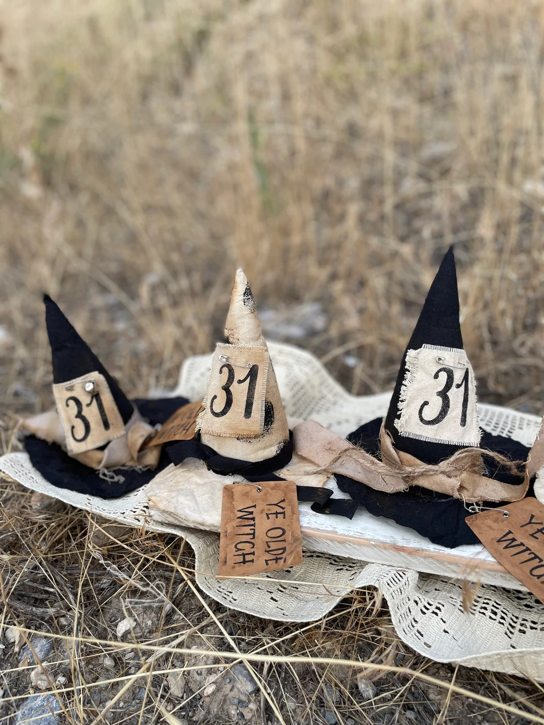 Mini Polka Dot Witch Hat: Primitive Halloween Decor Shelf Sitter - Etsy | Etsy (US)