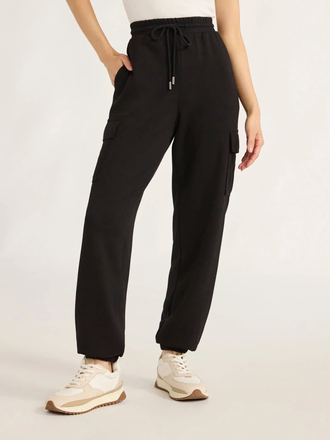 Scoop Women’s and Women's Plus Ultimate ScubaKnit Cargo Joggers, Sizes XS-4X - Walmart.com | Walmart (US)