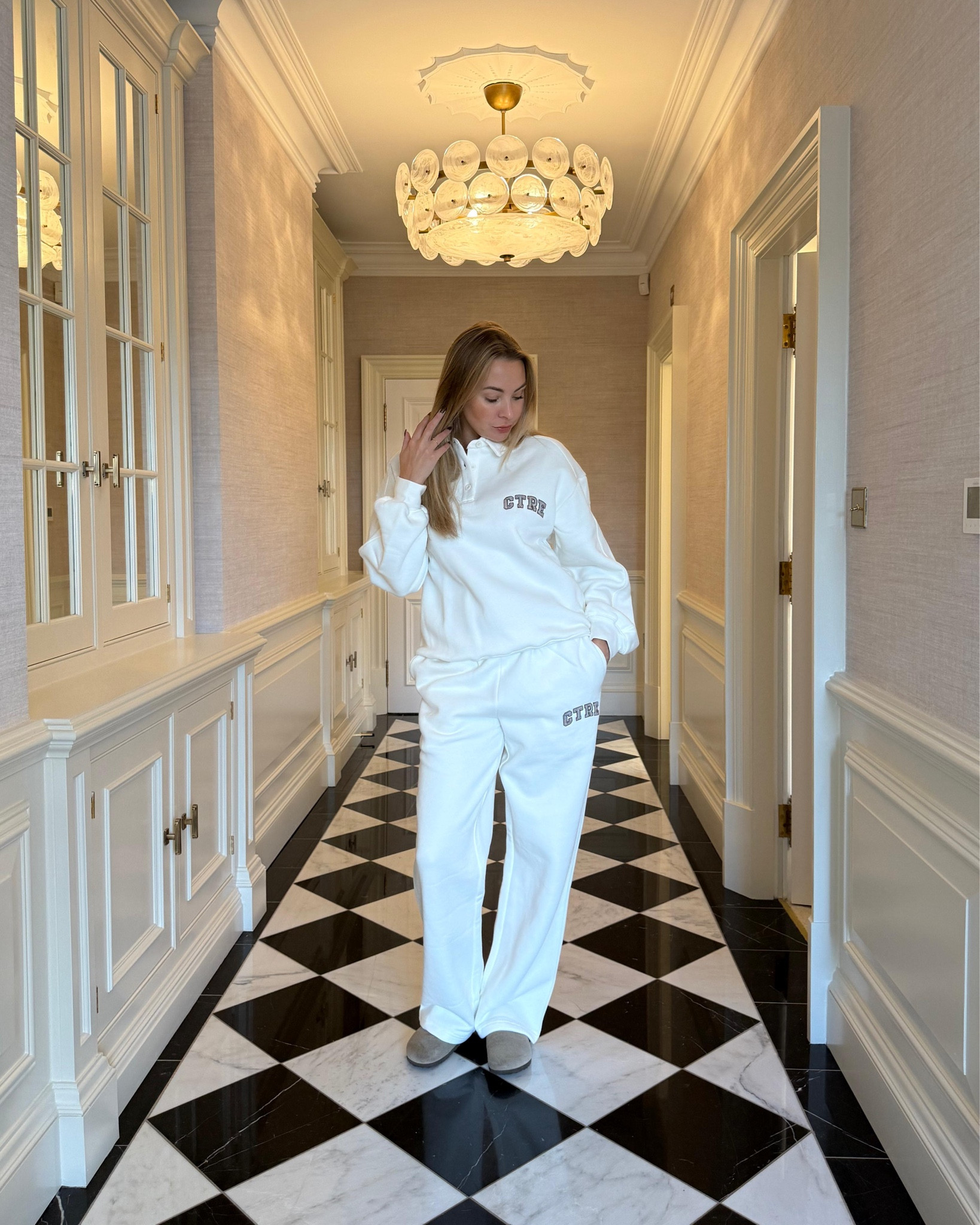 Cosy season ☁️☕️✨🤎

Joggers, knitwear, polo, jumper, matching tracksuit

#LTKautumn #LTKuk #LTKwinter