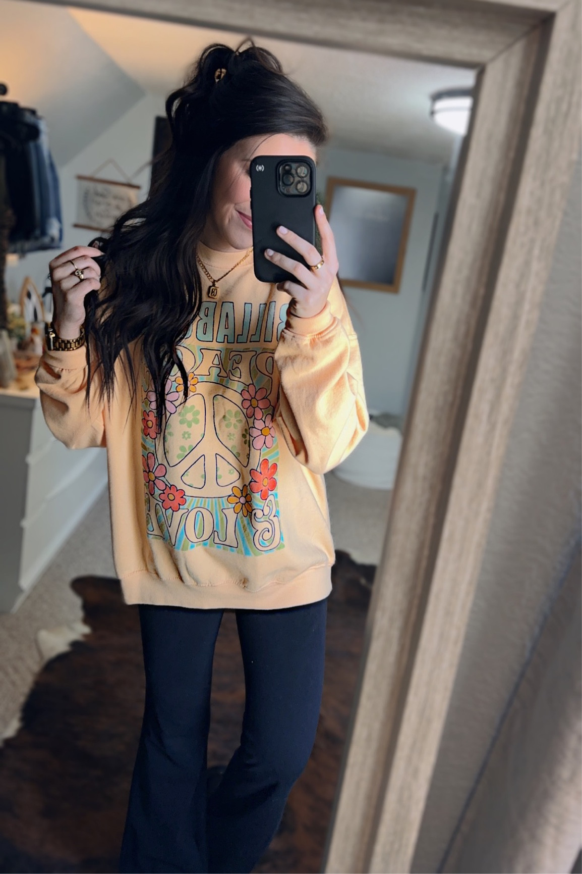 If you know me you know a love a good oversized graphic & Billabongs graphics at The Buckle are my go to. 

Order true to size.

#LTKunder100 #LTKFind #LTKfit