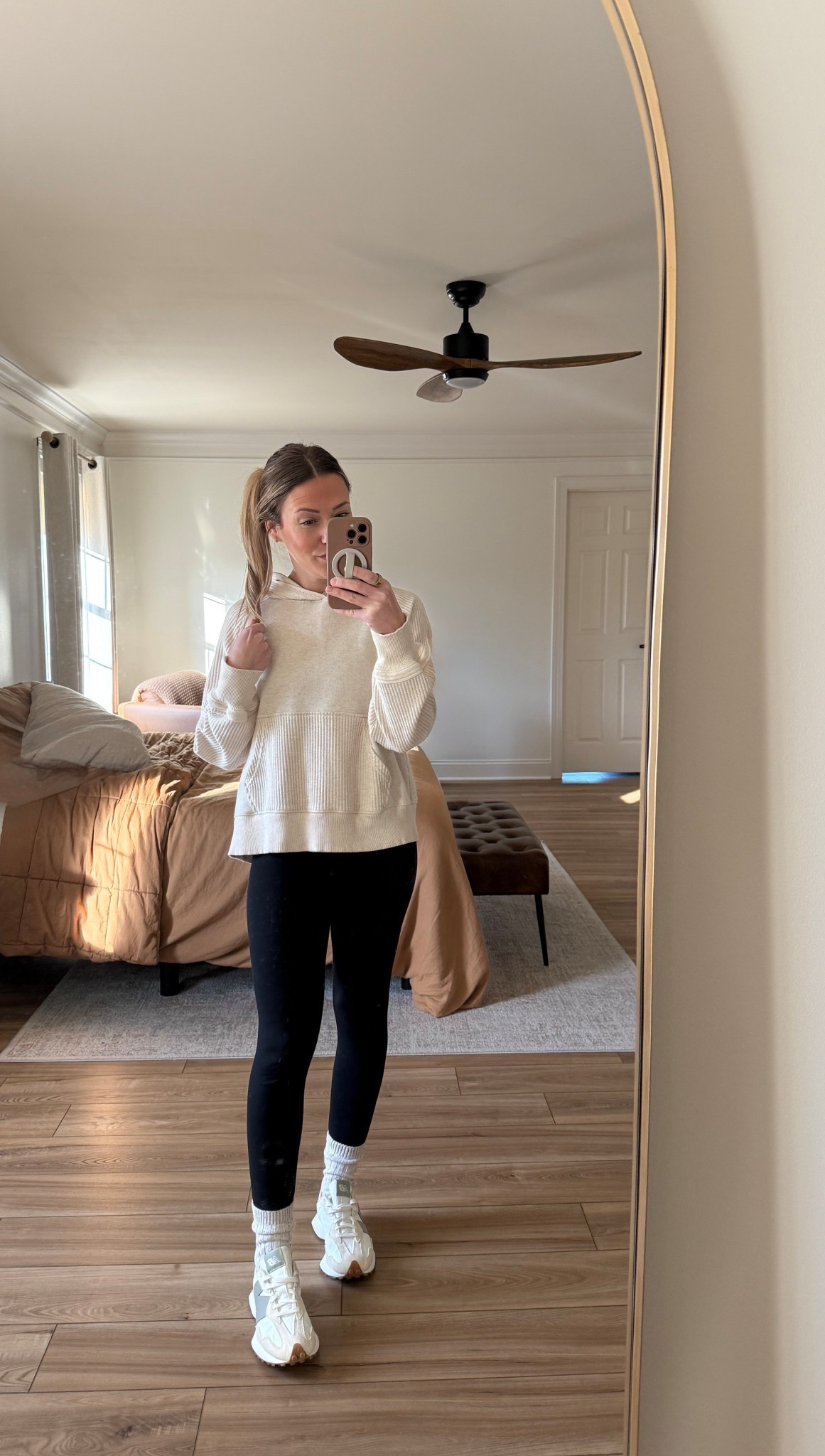 cozy mom fit for running errands & everyday mom life
xs hoodie
s leggings

cozy / athletic wear / hoodie / new balance / leggings / ae / bedding 

#LTKmomlife #LTKPetite #LTKfitnessgoals