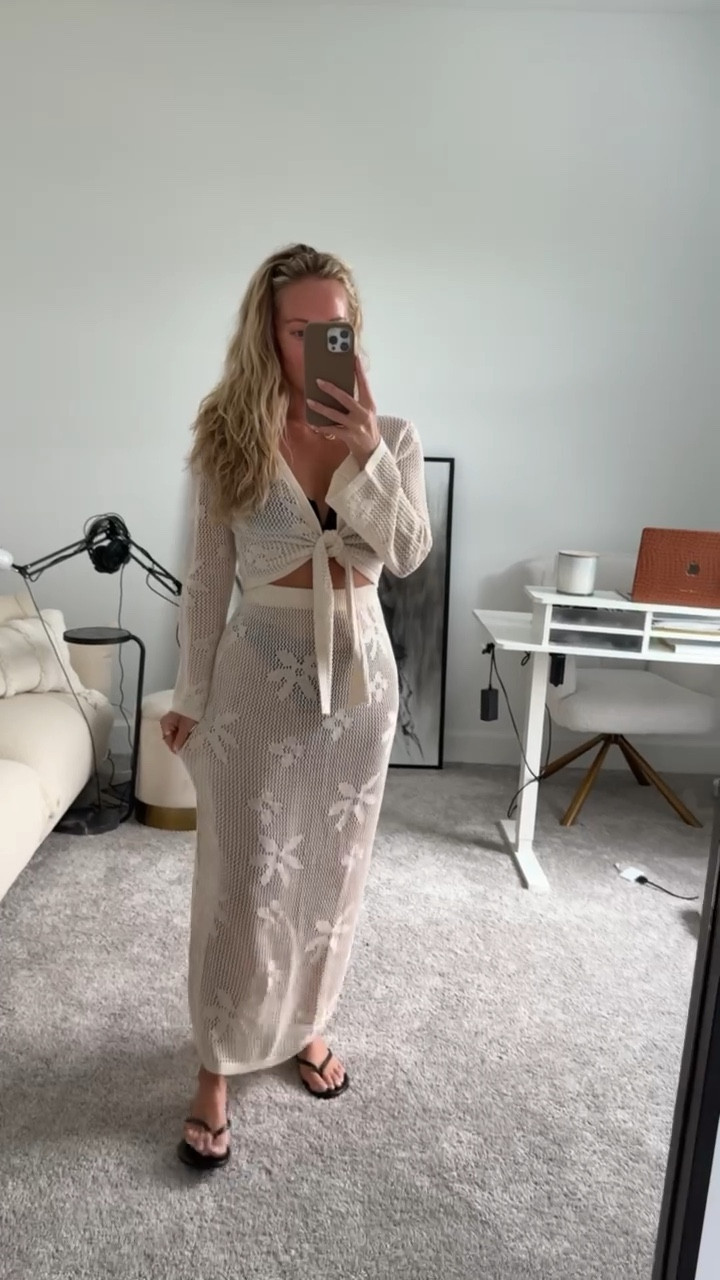 Two-piece beach cover up from Amazon. It comes in a few colors and I love the floral details. Mix and match with linen pieces for more vacation looks.

Wearing small.

Amazon fashion, resort wear, beach coverup, pool coverup

#LTKTravel #LTKSwim #LTKSeasonal