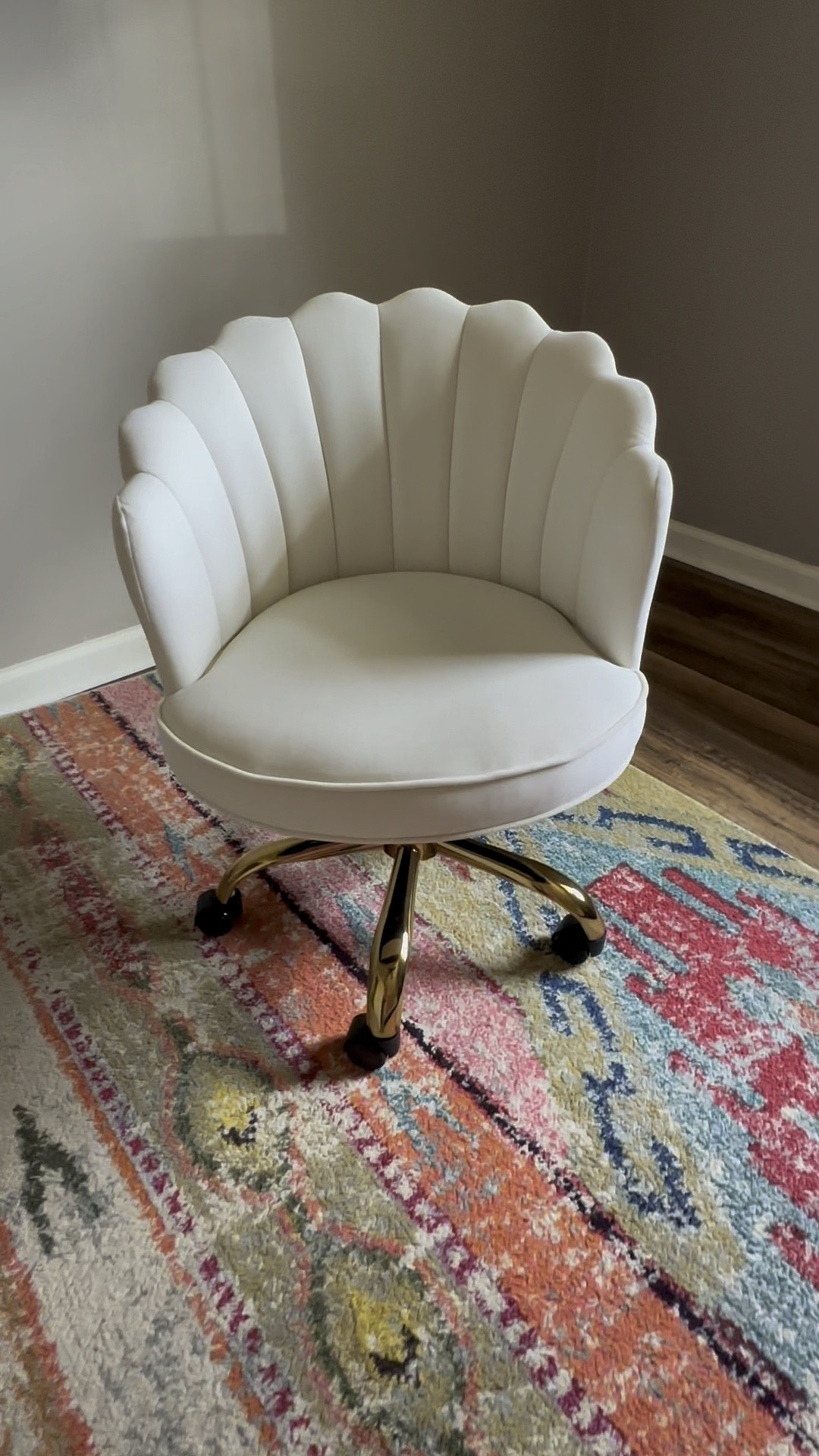 Check out my new home office chair! This would also be a great makeup station or vanity chair. So comfortable, so plush, totally a vibe. And it was so easy to assemble. 🤩🤩🤩  

#LTKhome #LTKVideo #LTKfamily