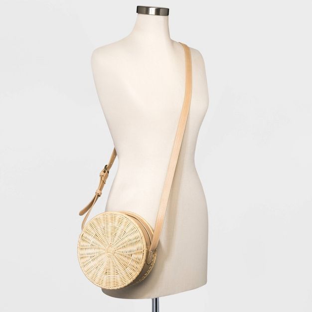 Zip Closure Straw Circle Tote Handbag - Universal Thread™ Natural | Target