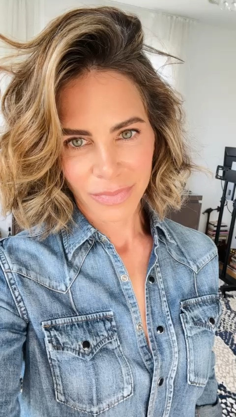 Just had to give Audible some love!! And figured I would link you guys to my favorite audiobooks too. Enjoy!!

#LTKGiftGuide #LTKfindsunder50 #LTKfitness