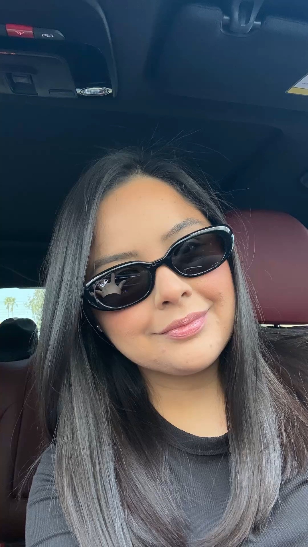 Ray Ban Sunnies 😎


#LTKootd