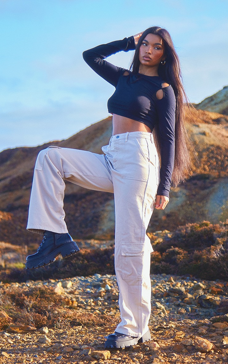 RENEW Oatmeal Cargo Pocket Baggy Wide Leg Jeans | PrettyLittleThing US