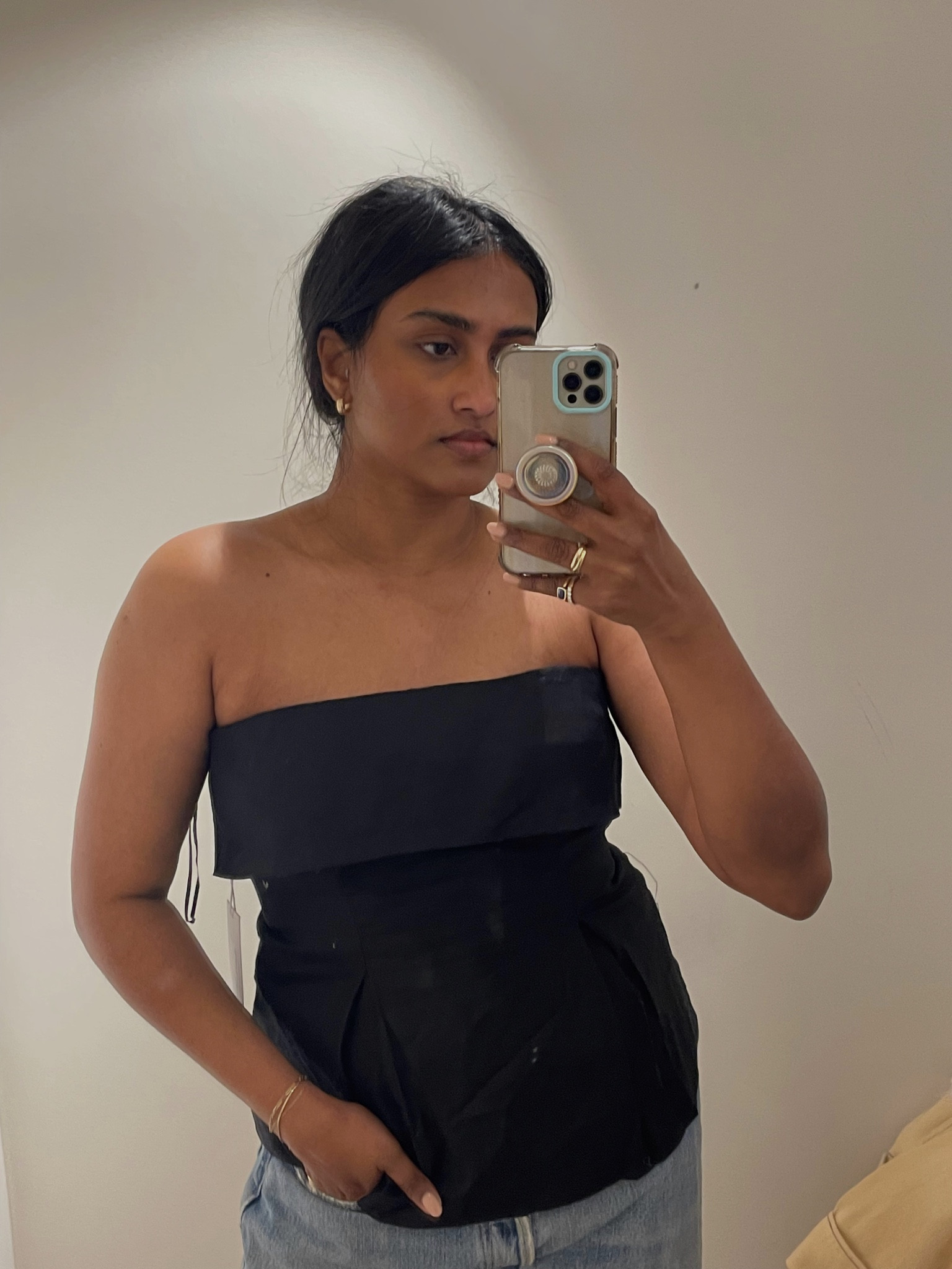 Nice top and jeans 

#LTKGiftGuide #LTKeurope