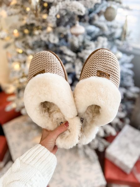 There are still some sizes left in these Ugg slippers! A great gift idea! #loverlygrey 

#LTKHoliday #LTKsalealert #LTKGiftGuide