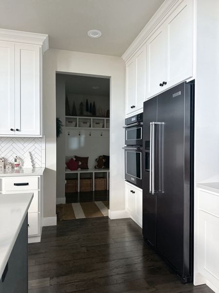 Kitchen non-negotiable — a counter depth refrigerator is something that I will always insist on in any home we own. A counter depth fridge sits flush with the countertop & cabinets, leaving you with more walk space + a high-end, custom look. 

#refrigerator #kitchenaid #appliances #cybermonday #blackstainless #customkitchen #homemusthaves 

#LTKfamily #LTKCyberWeek #LTKhome