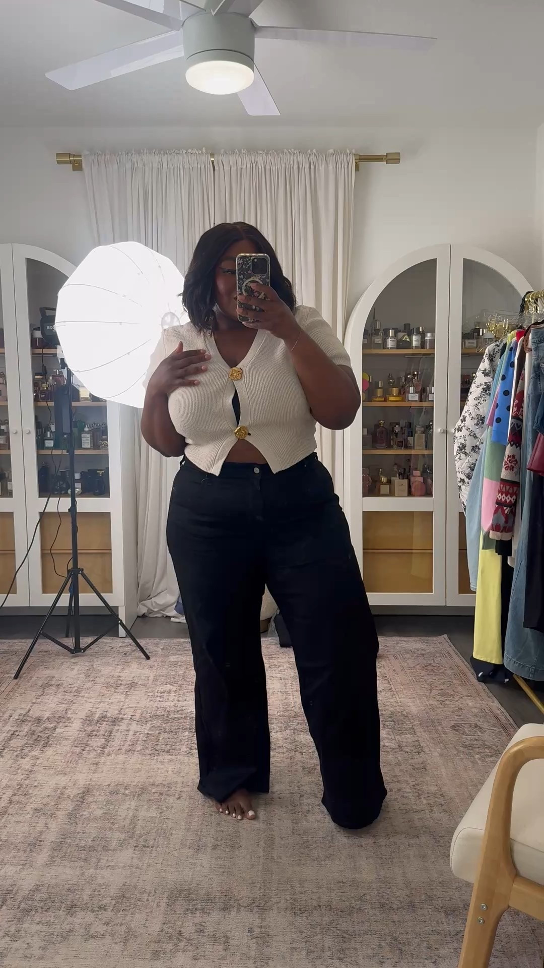 The perfect black wide leg jeans - Levi’s size 20W

Cardigan 3X 

#LTKPlusSize #LTKFindsUnder50 #LTKFindsUnder100