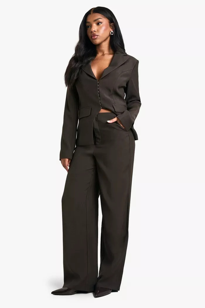 COPYRIGHT © 2025 BOOHOO | boohoo (US & Canada)