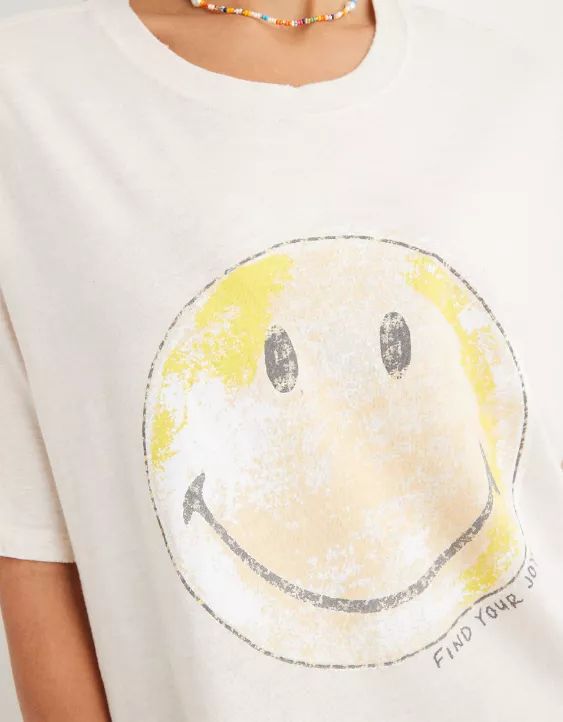 Aerie Oversized Smiley® Graphic Boyfriend T-Shirt | American Eagle Outfitters (US & CA)