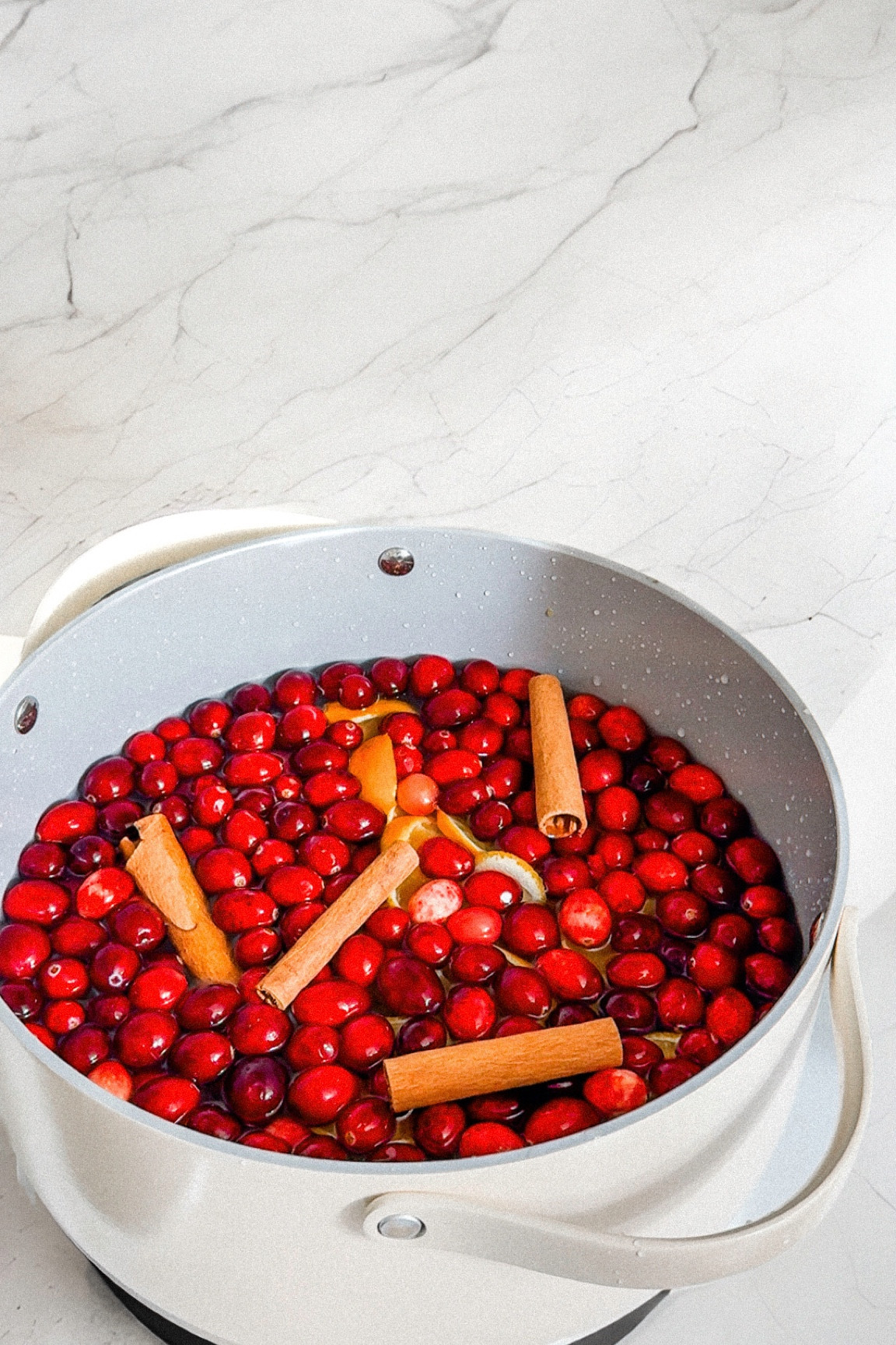 Transform your home into a cozy winter wonderland with my favorite simmer pot recipe! 🫖✨ 

Not only does it fill your space with a warm, inviting fragrance, but it’s also a non-toxic alternative to candles and fresheners. 

Bonus: it’s a sustainable way to use up old fruits and spices that might otherwise go to waste. 🌟 

Pro tip: Keep it simmering all day for the ultimate hygge vibes. What’s your go-to simmer pot combo? 🍊🍎🌿 

✨ full recipe is on my blog at oxmxl.com
#WinterSimmerPot #NonToxicLiving #CozyHomeTips #SustainableLiving #HyggeSeason"

#LTKFindsUnder50 #LTKSeasonal #LTKHome