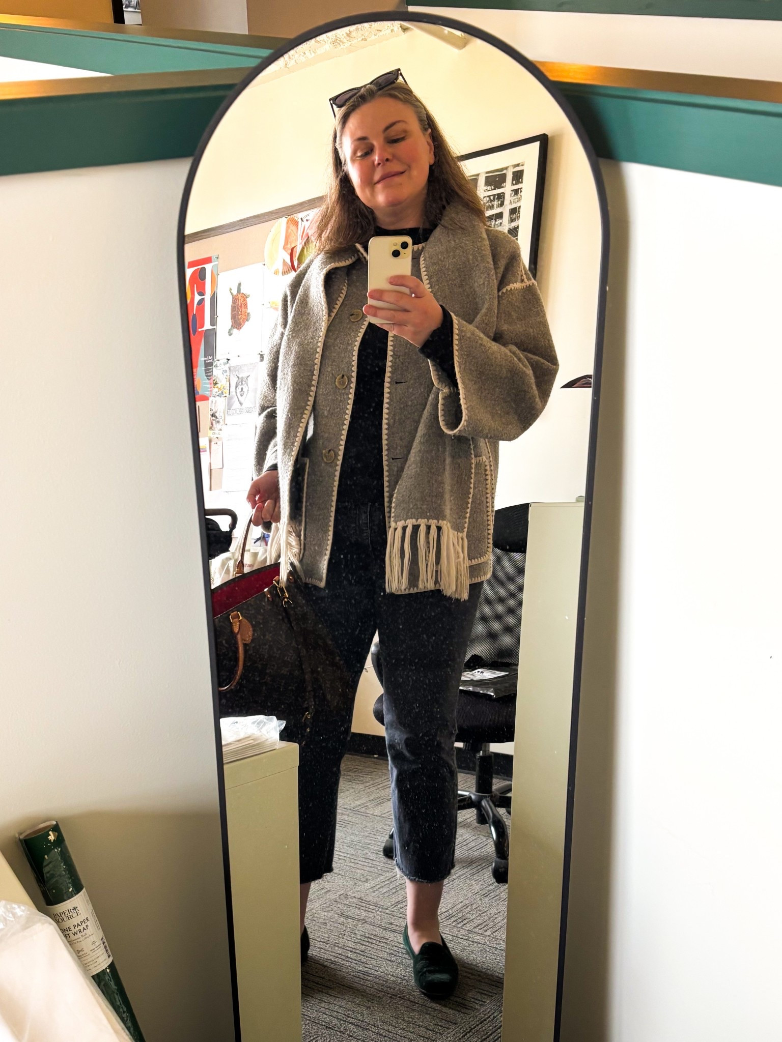 What I wore to work….yesterday 📈🗂️

#LTKStyleTip #LTKOver40 #LTKMidsize