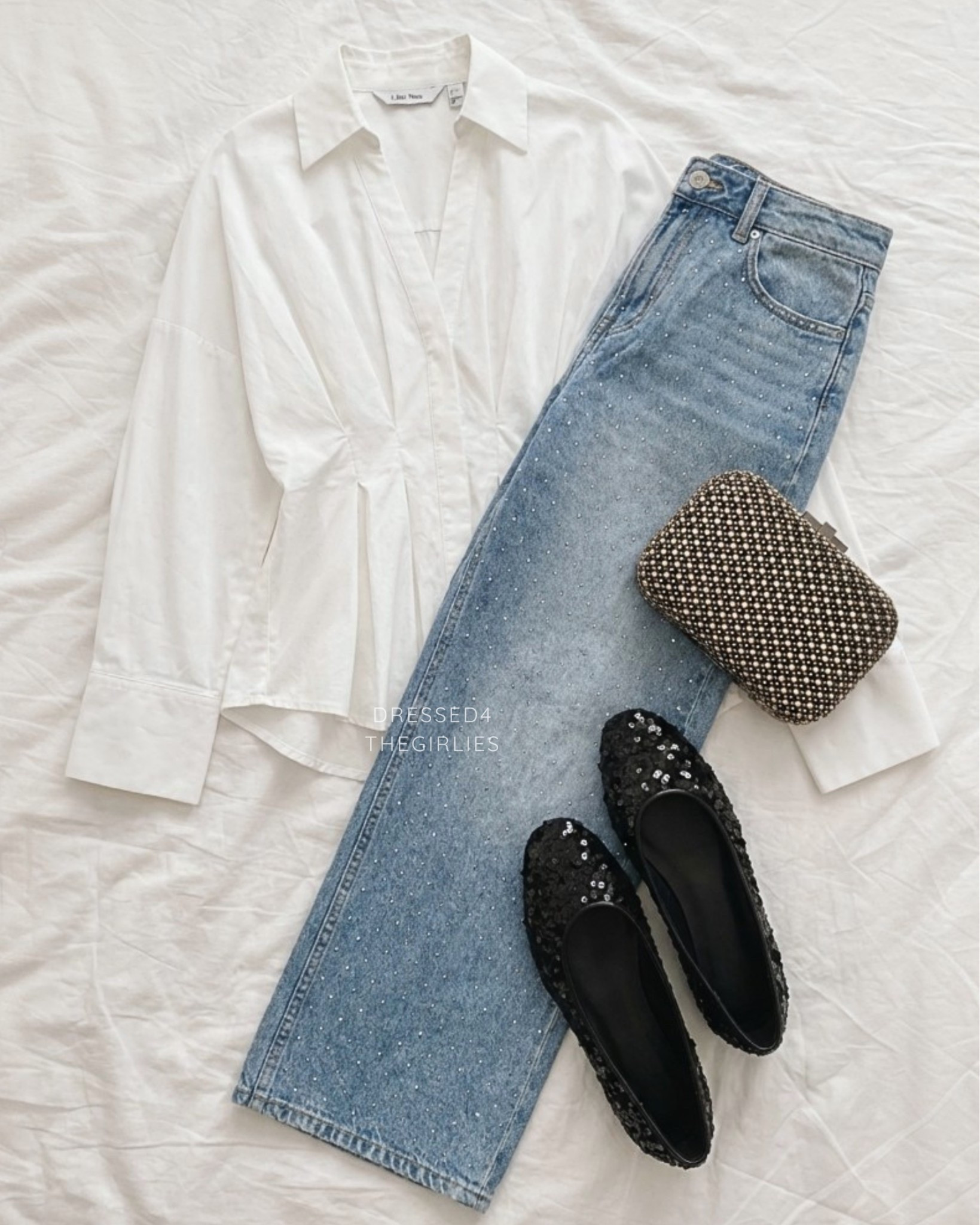 Partywear Looks✨

Tags: white tailored shirt outfit, blue sparkly jeans outfit, blue rhinestone jeans, black sparkly clutch bag, black sequin ballet flats outfits, Christmas party outfit, work party outfit, Christmas day outfit, Christmas market outfit 

#LTKfestive #LTKpartywear #LTKjeans