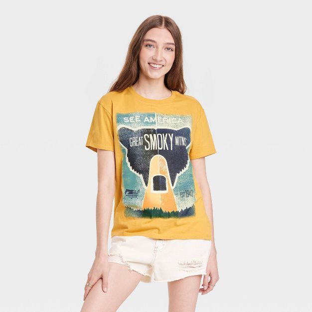 Women's Smoky Mountains Short Sleeve Graphic Boyfriend T-Shirt - Yellow | Target