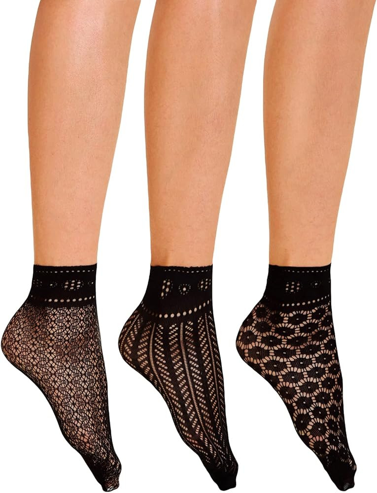 Verdusa Women's Fishnet Floral Lace Transparent Socks | Amazon (US)