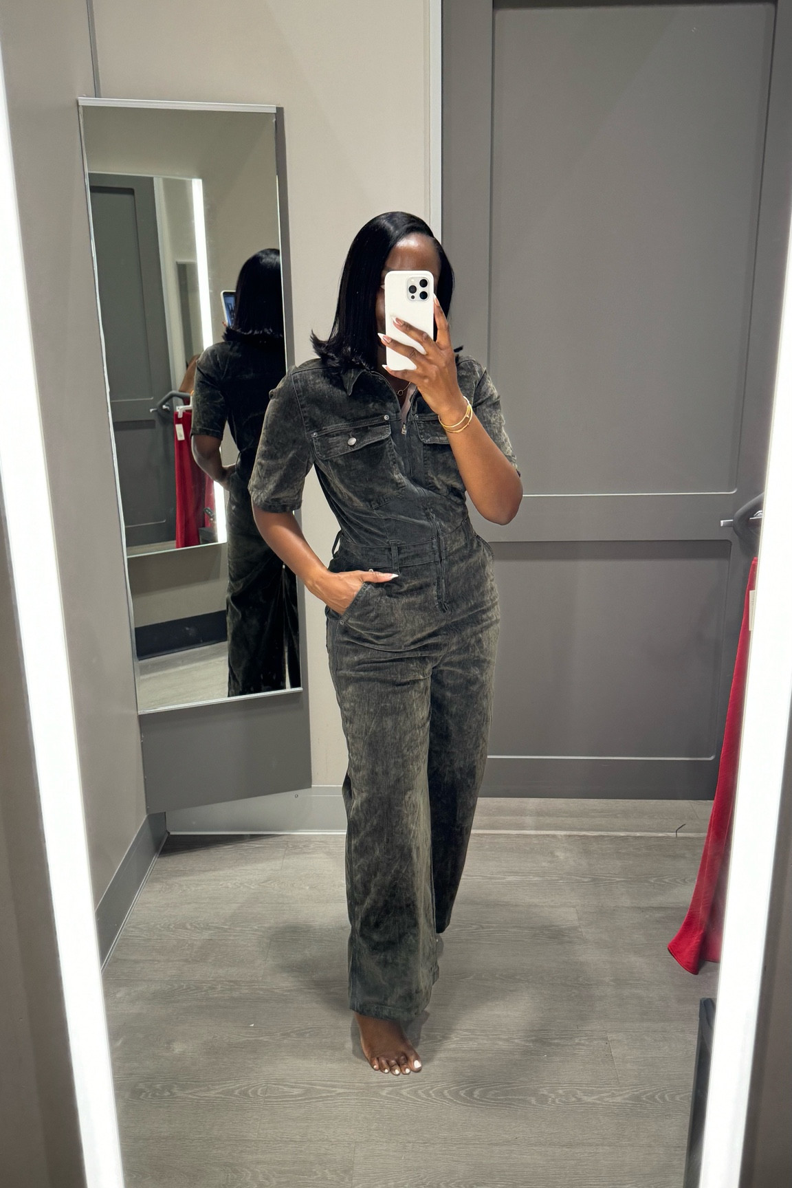 Imagine this Thanksgiving outfit? Gold jewelry, and accessories? So cute! I am wearing a size 8. 

#LTKHoliday #LTKStyleTip