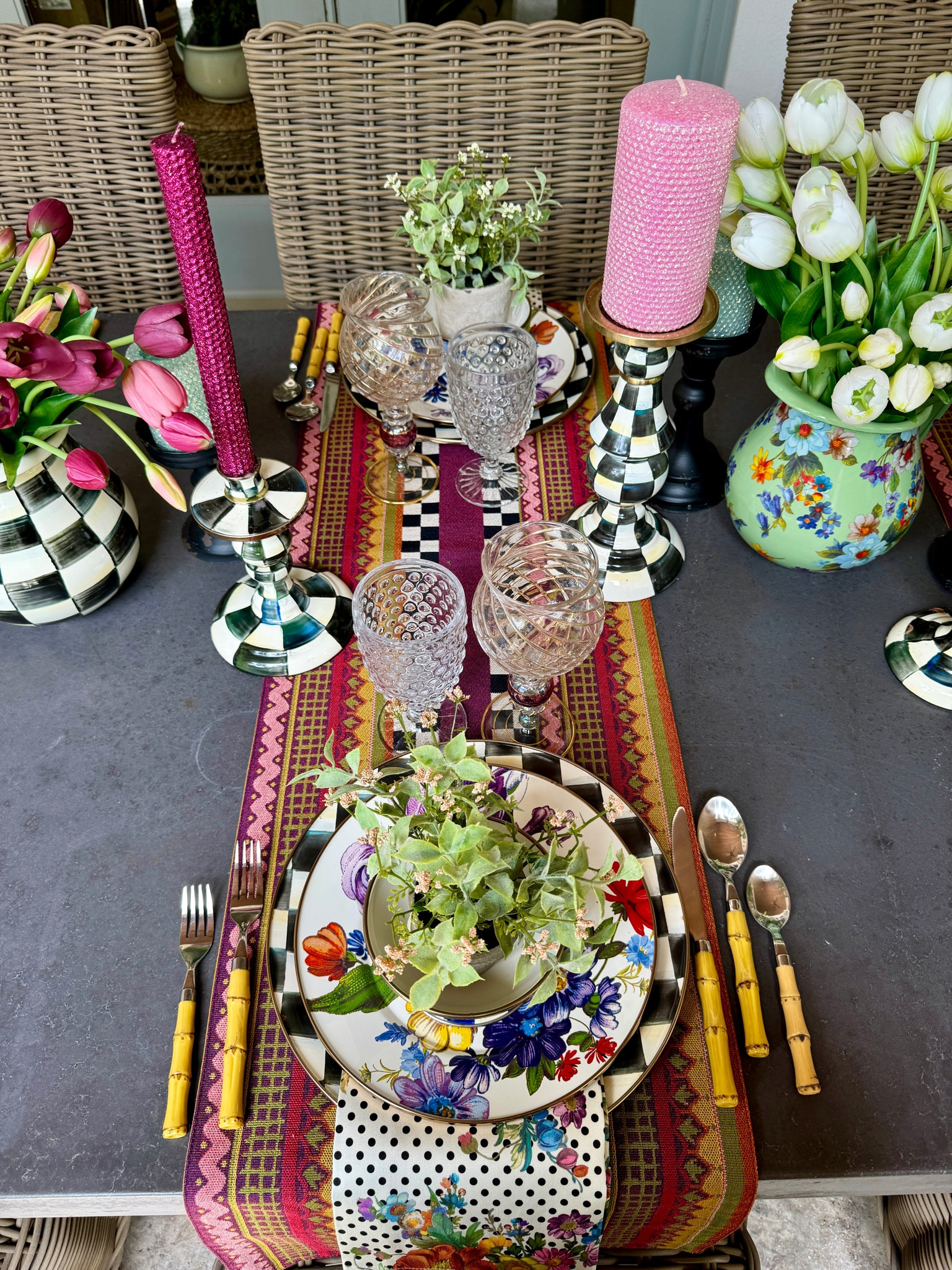 It’s BARN SALE TIME!! @mackenziechilds #mcpartner

#LTKSaleAlert #LTKHome #LTKSeasonal