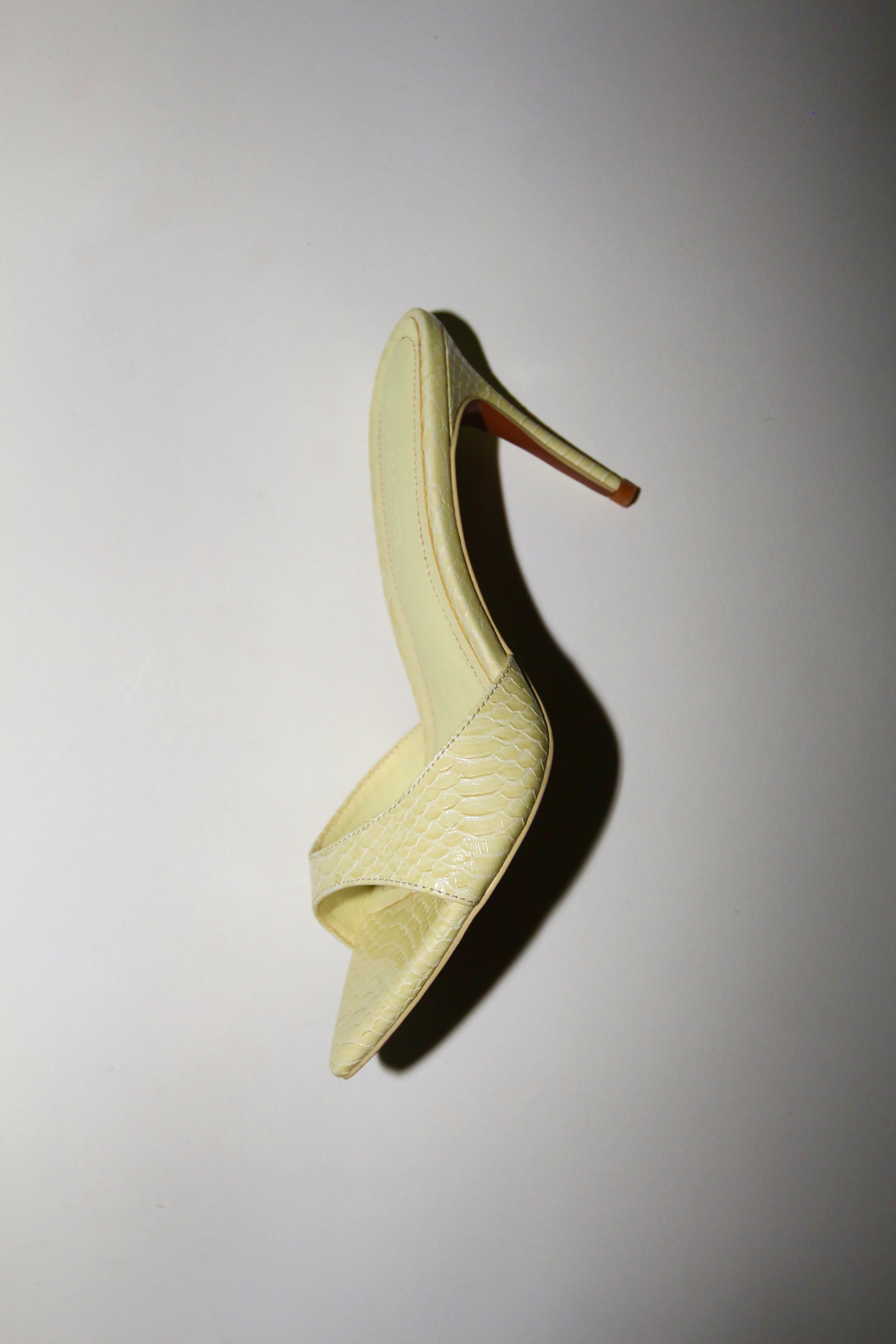 Gia Butter Yellow Reptile Vegan Mules 80 mm | CULT OF COQUETTE