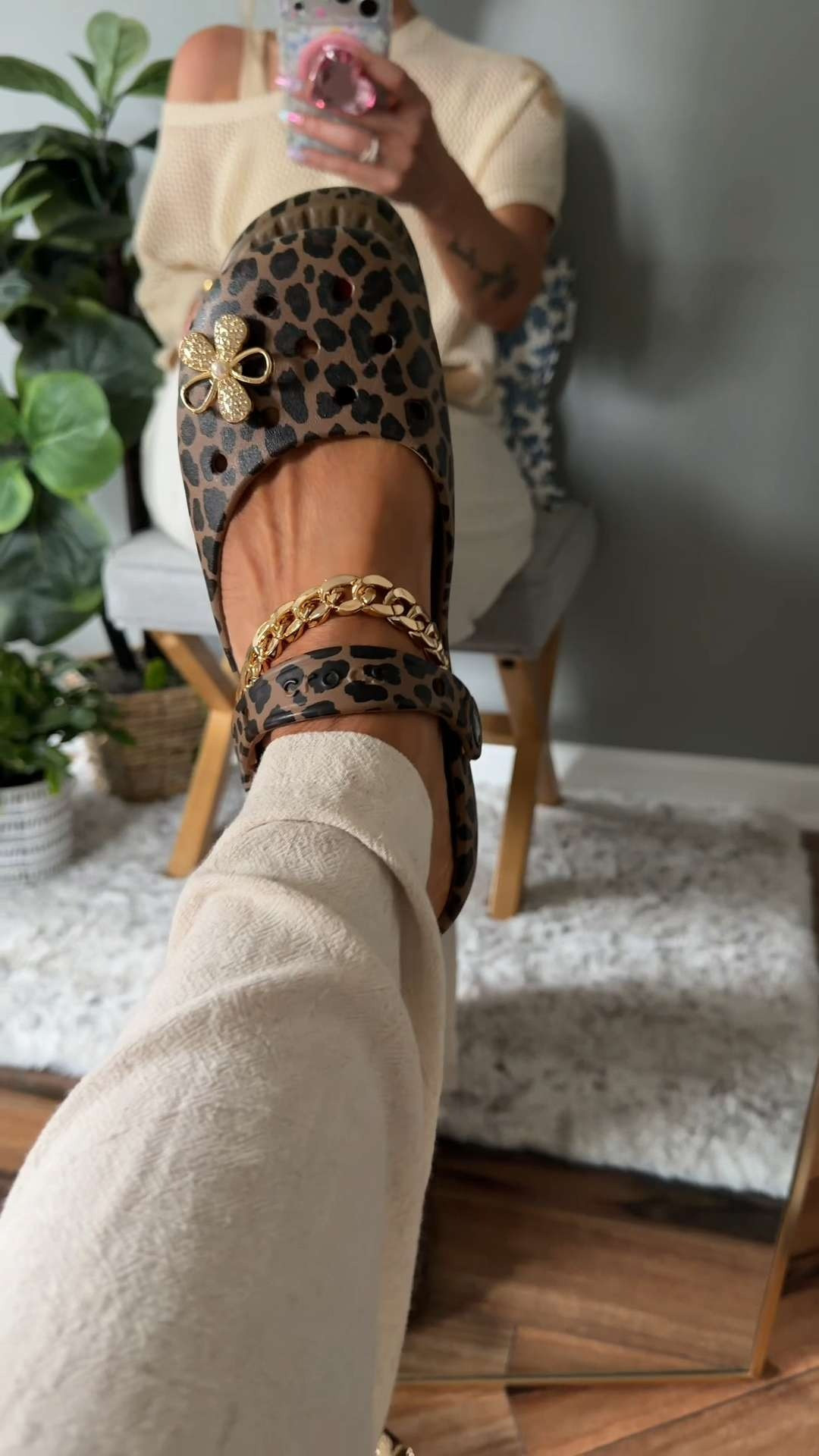 Ballet flats really took over this year and honestly… I get it 🎀 Leopard print makes these even look chic!

#LTKStyle #LTKShoeCrush #balletflats #leopardprint #earnscommissions 

 #LTKSeasonal #LTKOver40 #LTKTravel