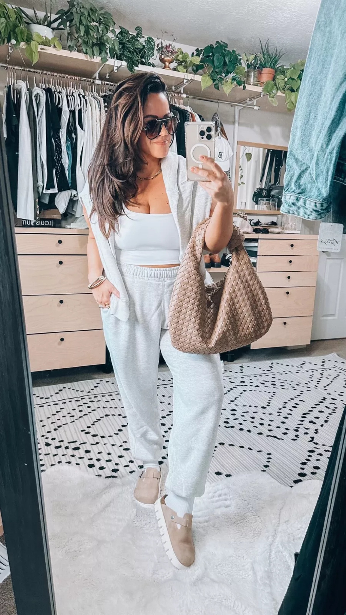 Express Crop Top - Sweatshirt #LTKFind

#LTKstyletip #LTKSeasonal #LTKplussize