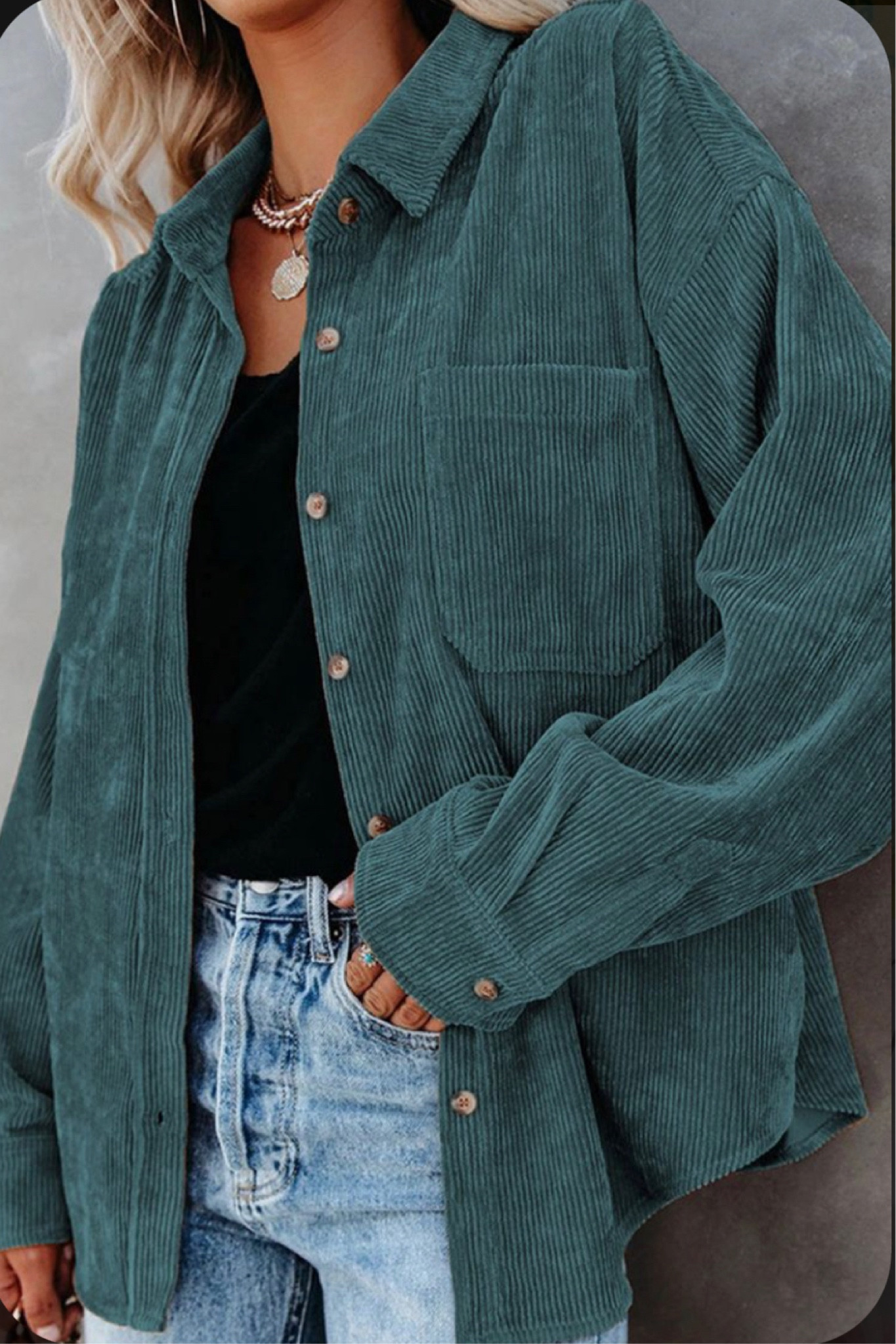 Cute green button down jacket 💚

#LTKstyletip #LTKGiftGuide #LTKeurope
