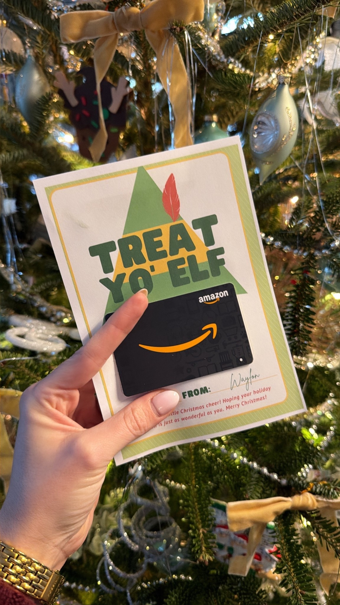 Need a last minute gift? These card holders from Etsy are so cute! Plus you can instantly download them  

#LTKHoliday #LTKGiftGuide