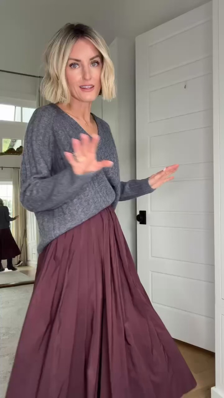 The perfect mix of cozy and feminine for fall! This grey cable knit sweater pairs beautifully with the wine pleated skirt !Sweater wearing XS, Skirt wearing XS.
@tuckernuck #tuckernuckpartner

loverly grey, tuckernuck, fall fashion, wine pleated skirt, grey cable knit sweater, burgundy skirt, fall outfit inspiration, cozy fall outfits, feminine fall style, sweater and skirt outfit