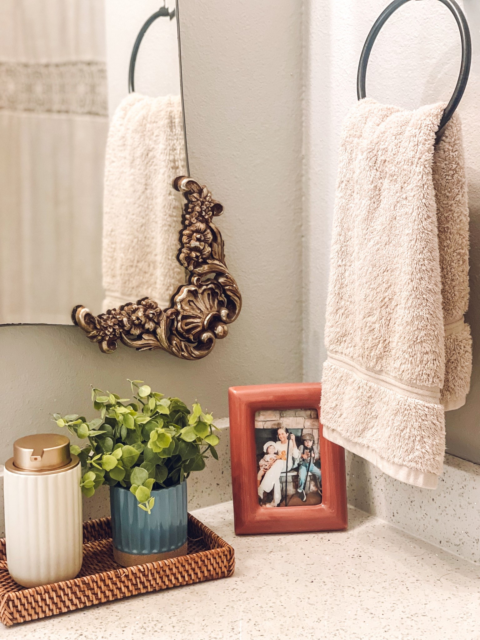 This kids’ bathroom vanity setup is all about warm textures + practical style! The woven rattan tray adds a natural touch while keeping the space tidy and functional. Shop bathroom counter decor, woven vanity trays, modern soap dispensers, + neutral towel sets all in one spot. #BathroomInspo #VanityDecor #NeutralHome #TrayStyling #BathroomOrganization #RattanDecor #ModernFarmhouse

#LTKHome