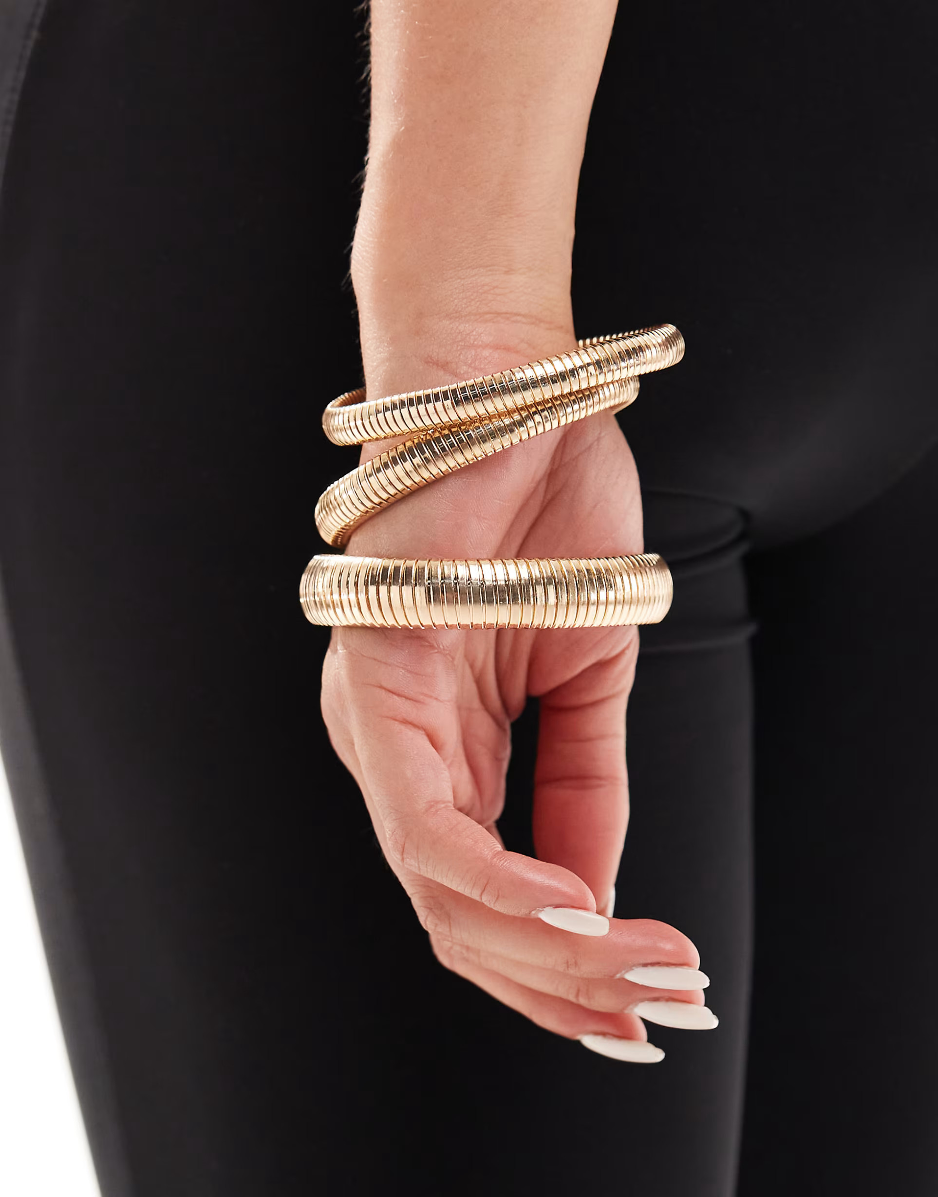 Kaiia pack of 3 ribbed bangles in gold | ASOS (Global)