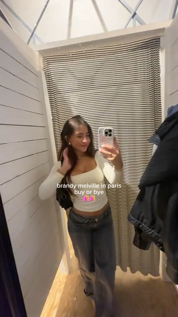 buy or bye at brandy melville in paris💋🛍️ i bought way too much😊#LTKVideo

#LTKStyleTip