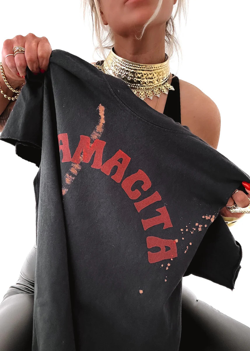 MAMACITA BLEACHED OUT SIDE SLIT TEE | Pebby Forevee