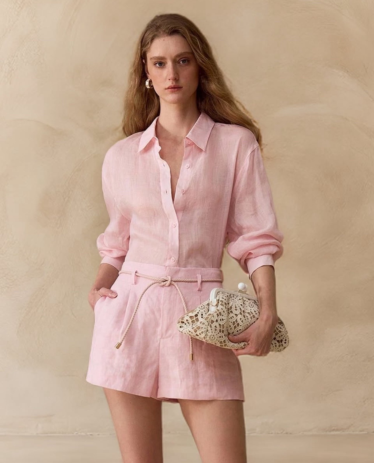 Hot SHEIN find
💯 linen set. Comes in 3 colors.