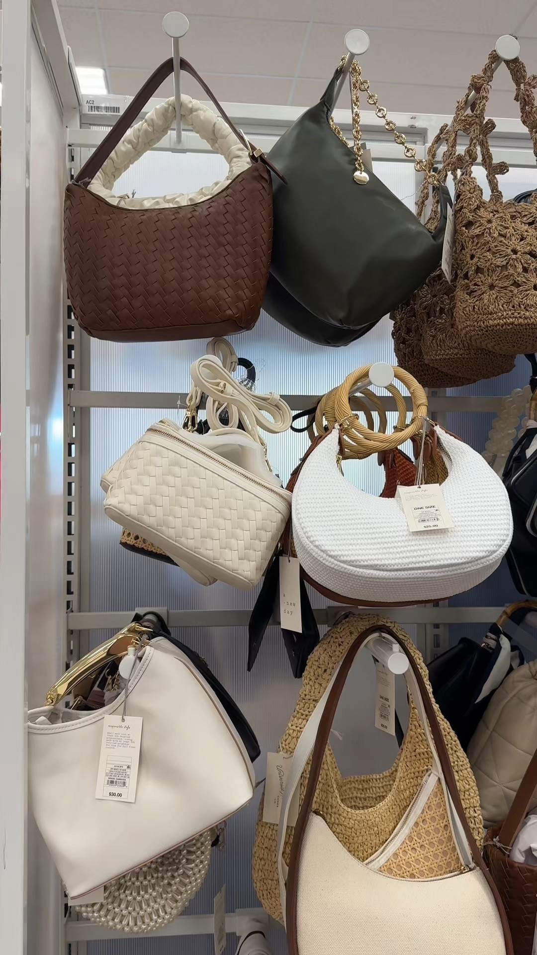 RUN TO TARGET👀🏃🏻‍♀️🏃🏻‍♀️ 

#LTKFindsUnder50 #LTKSaleAlert #LTKStyleTip