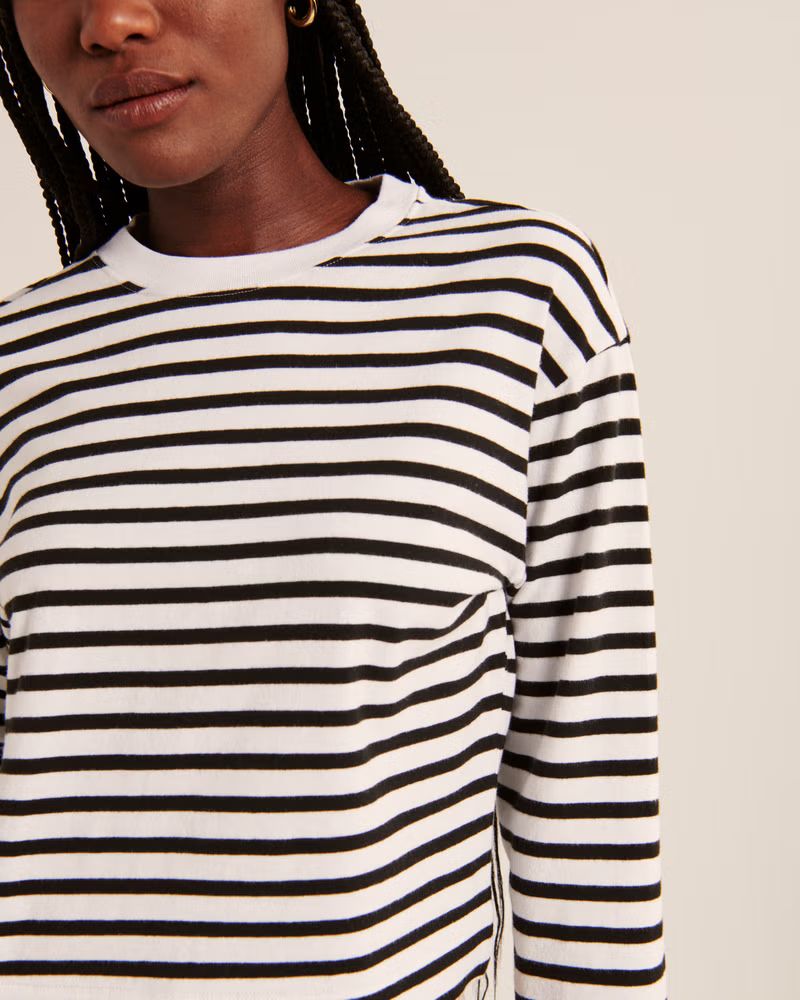 Essential Long-Sleeve Wedge Tee | Abercrombie & Fitch (US)