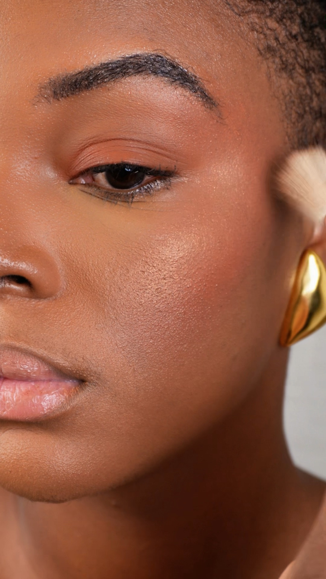 Patrick Ta’s NEW Honey Highlighter in Honey for a sun-kissed glow on brown skin ✨😍

#LTKBeauty