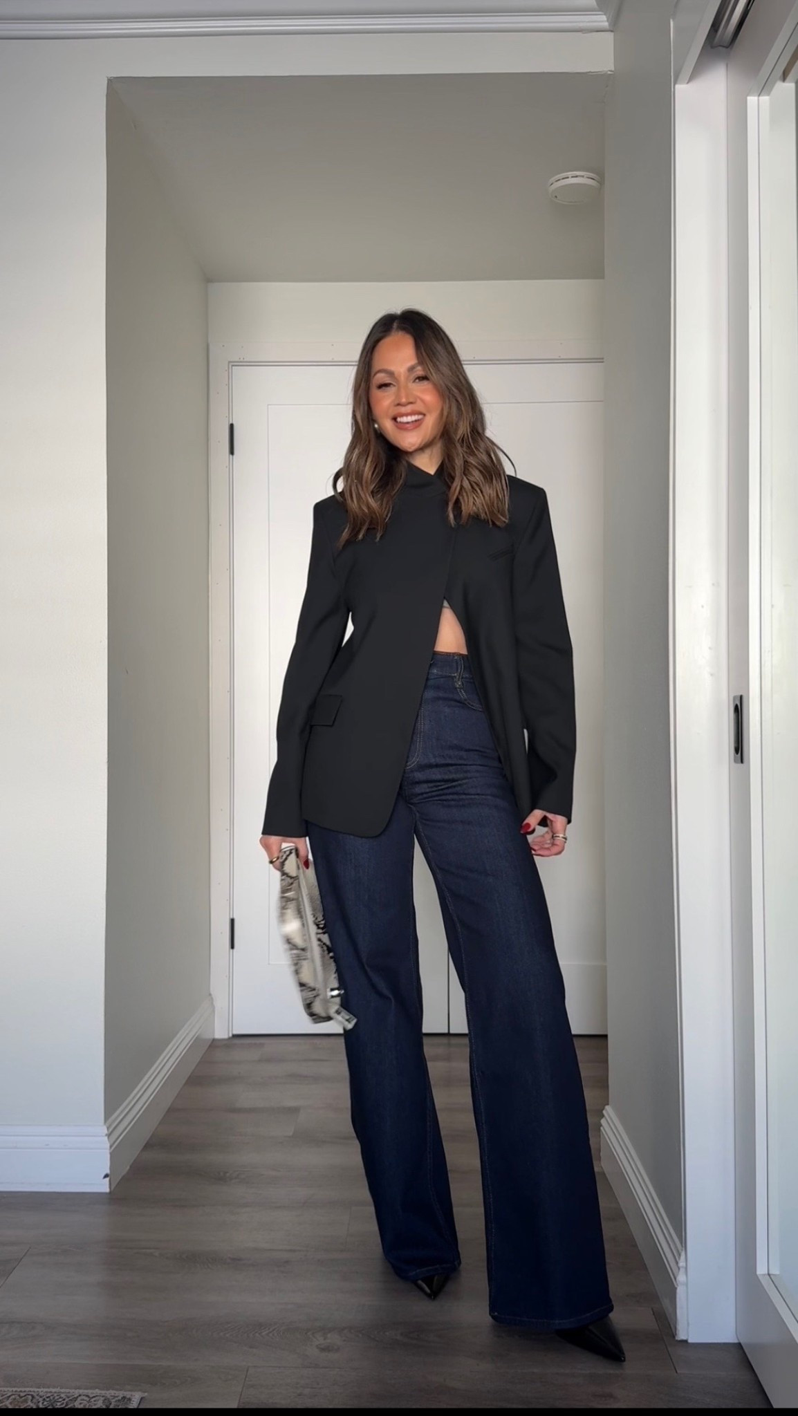 Zara never misses! Blazer small/ wide leg jeans 26

#LTKSeasonal #LTKGiftGuide #LTKHoliday