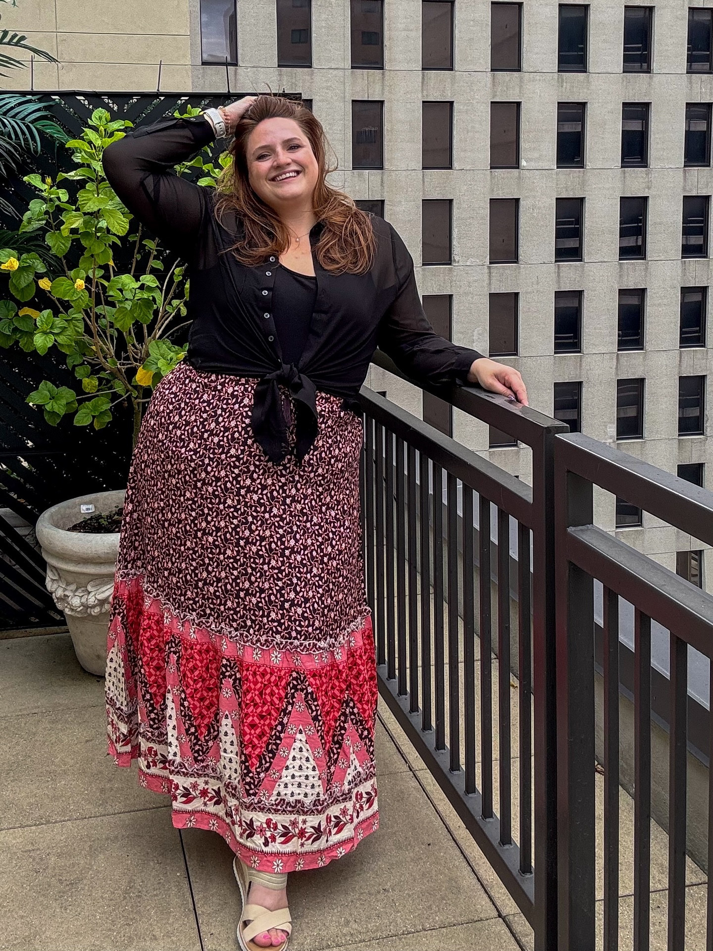 Laissez les bonnes temps rouler 🎭 
 
 
#travellife #travelgram #travelbloggers #midsizestyle #midsizefashion #neworleans #swamptour #ghosttour #nola #avenueofficial