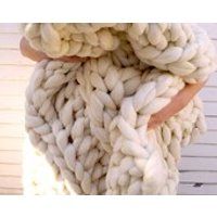 Chunky Knit Blanket, Huge Super Chunky Knit Merino Wool Blanket  60 x 60 Giant Knit, Extreme Knitting, Extra Chunky Wool Blanket, Bulky Knit | Etsy (US)